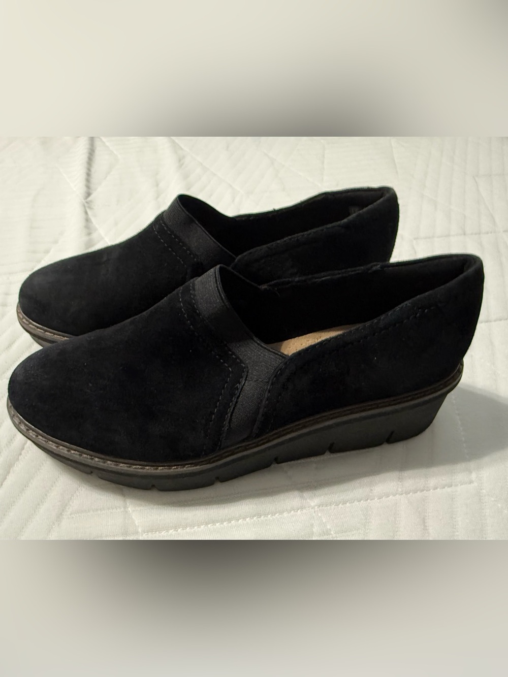 Clarks Women's Black Suede Airabell Slip-On Wedge Loafers